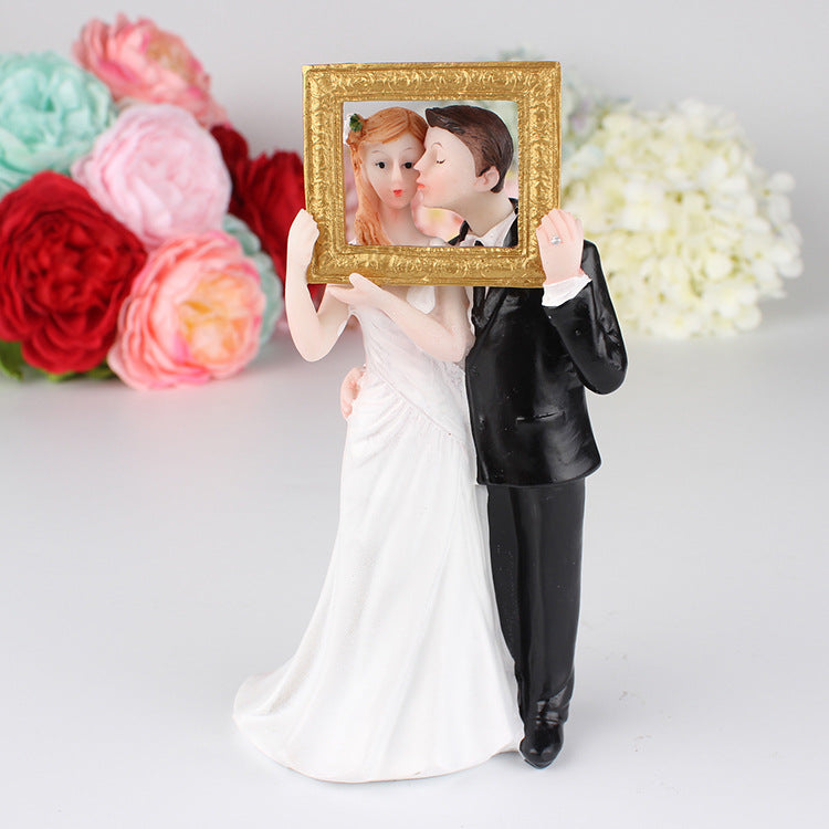 Wedding Cake Doll Resin Cake Decoration