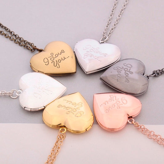 I love you box necklace