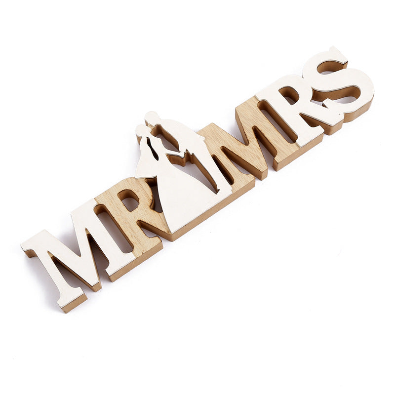 MR&MRS Wooden Decoration