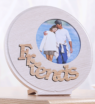 Round wooden photo frame