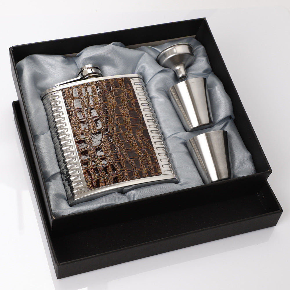 8oz Stainless Steel Whiskey Set