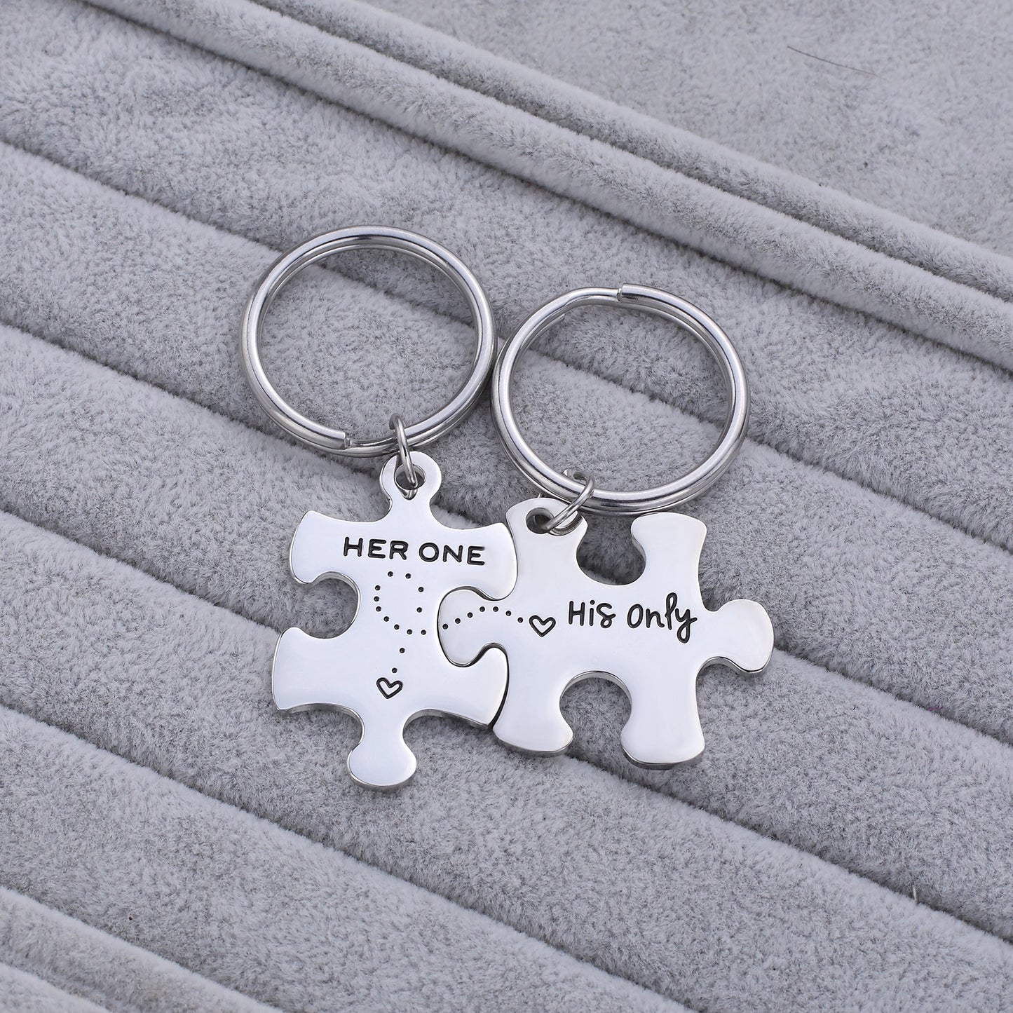 Titanium steel Valentine's day gift pendant puzzle keychain