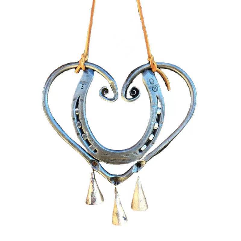 Lucky Love Chimes Valentine's Day Iron Wind Chimes